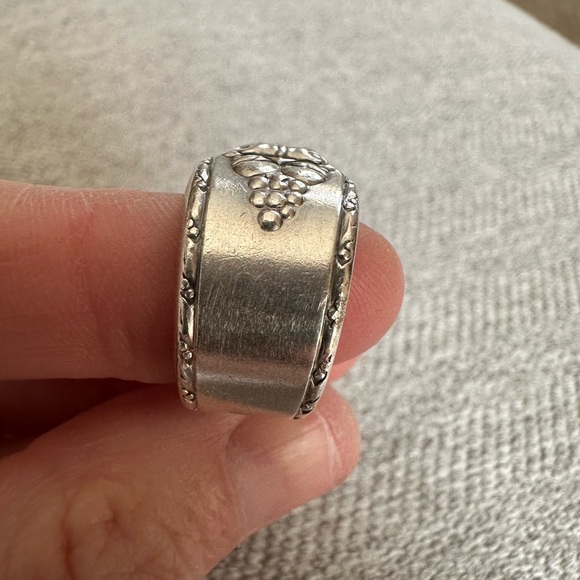 Pinky Spoon Ring - Picture 9 of 14